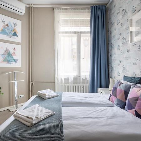 Bpr Chic Gem In The Heart Of The City Budapeste Exterior foto